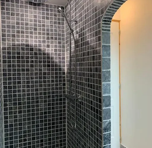 La Petite Maison De Justin - Jacuzzi Privatif Hébergement de vacances Bagnères-de-Bigorre