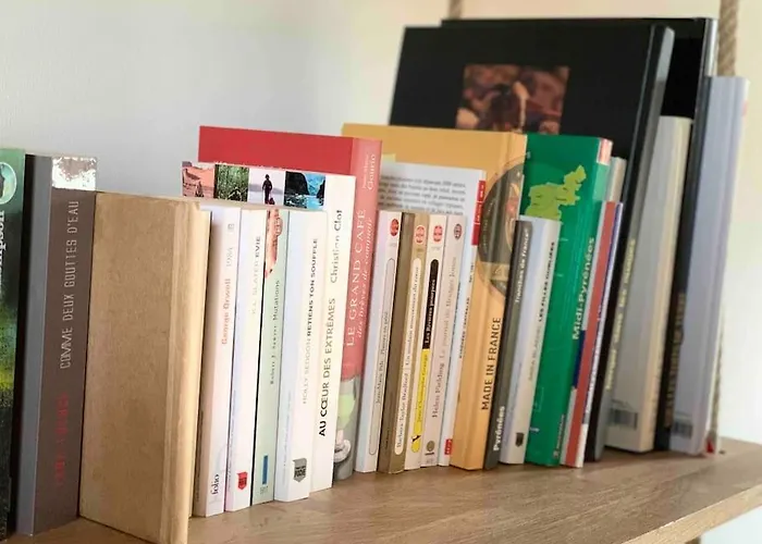 La Petite Maison De Justin - Jacuzzi Privatif * Bagnères-de-Bigorre